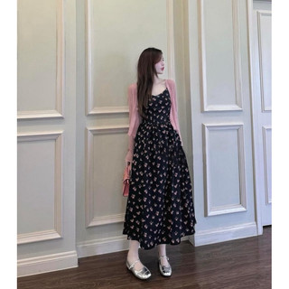 Set đầm hoa đen khoác hồng🌷