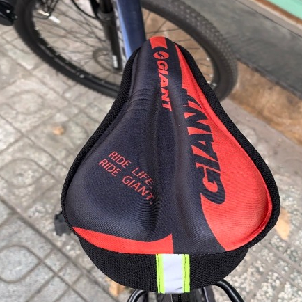 Đệm Bọc Yên Xe Đạp Thể Thao Giant Silicol Cao Cấp