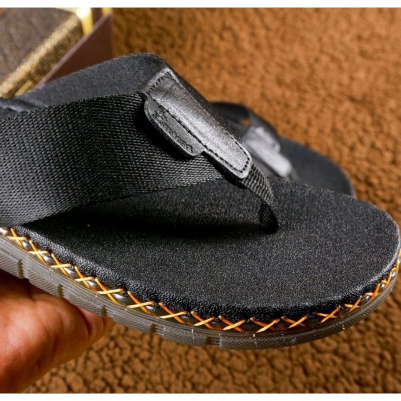 dép doctor kẹp dr martens may viền thật