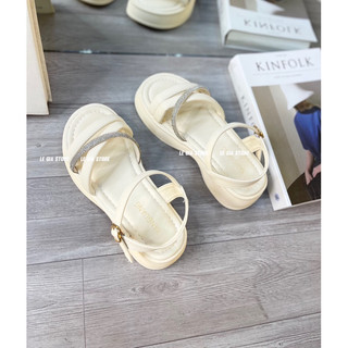 Giày nữ - Sandal đế bằng quai chéo