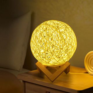 Đèn ngủ để bàn cầu mây bóng led có điều khiển từ xa trang trí phòng ngủ My Home có kèm đế gỗ USB DN002