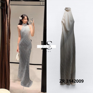 Đầm maxi satin khoét lưng họa tiết kẻ sọc TQXK mẫu mới 2024 thanh lịch gợi cảm | Order