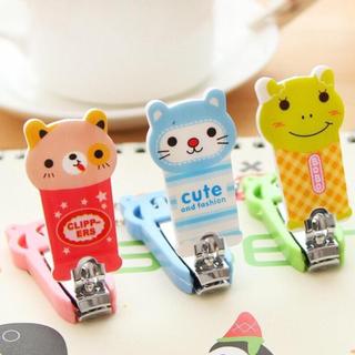 combo 2 cái dụng cụ bấm móng tay cho bé  hình thú loại nhỏ dễ thương kích thước 6cmx2,5cm