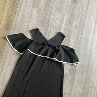 2hand đầm đen suông eo 93cm dài 87cm mã 220