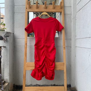 2hand đầm body đỏ nhún eo 60 đến 70cm dài 89cm mã 220