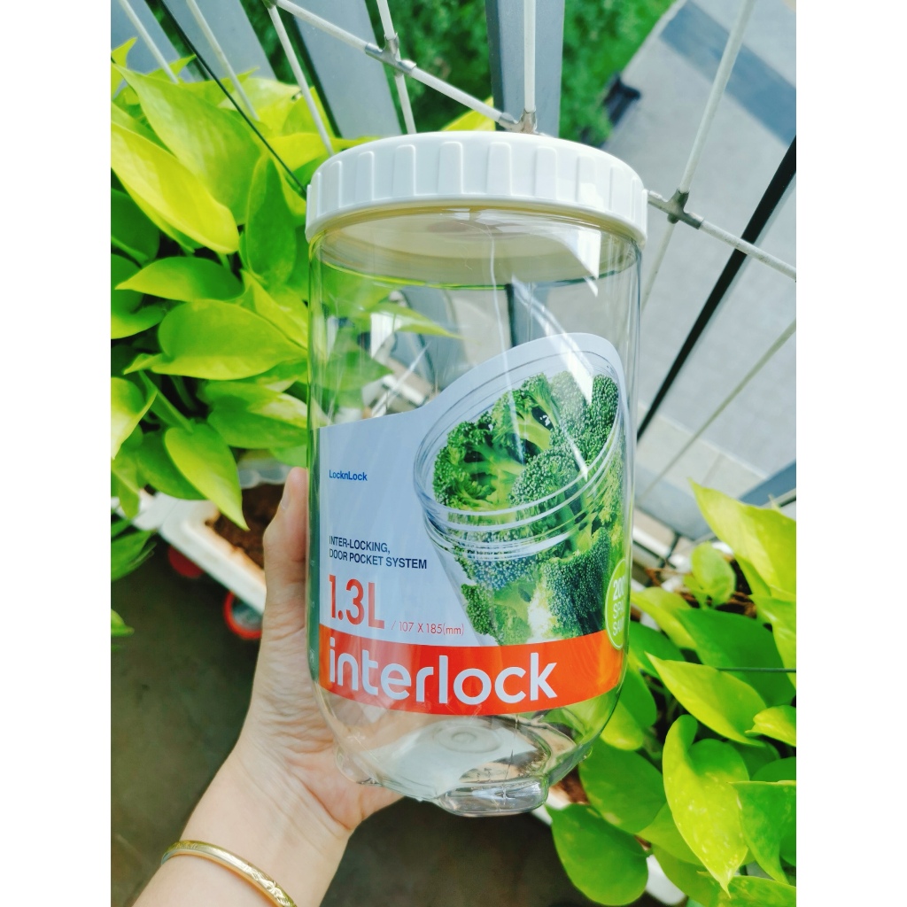 Hộp Bảo quản Interlock LocknLock INL402W (dung tích 1.3L)