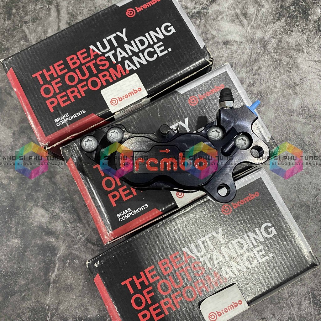 KHO SỈ/LẺ GIÁ TỐT-Heo Brembo 4 Pis đen Logo đỏ bên phải -20475667