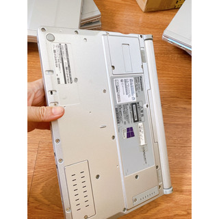 [Sale] Laptop Pana CF-SX3/NX3