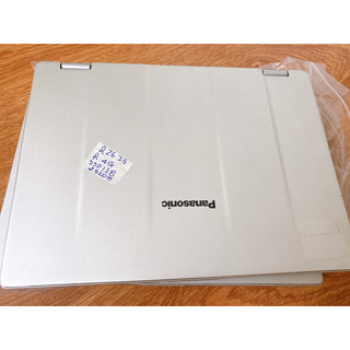 Laptop panasonic CF-RZ6