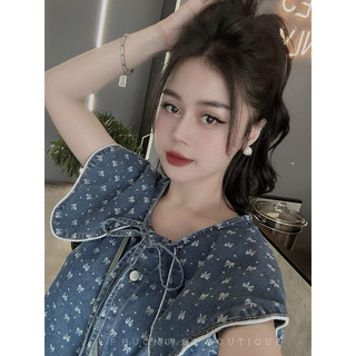 Áo Jean Cổ Sen Hoạ Tiết Nơ Nhí Mã S826