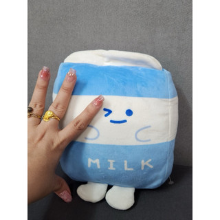 Gấu bông hộp sữa ( miniso)