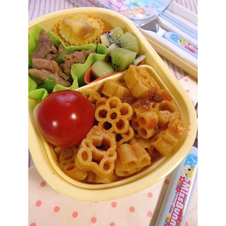 Nui Hello Kitty Nhật Bản cho bé 150gr - date T6/2026