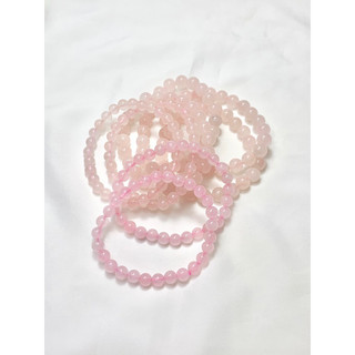 Vòng tay Rose Quartz thu hút duyên lành