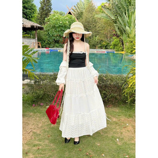 Set 3 món chân váy trắng áo ống đen khoác trắng🖤
