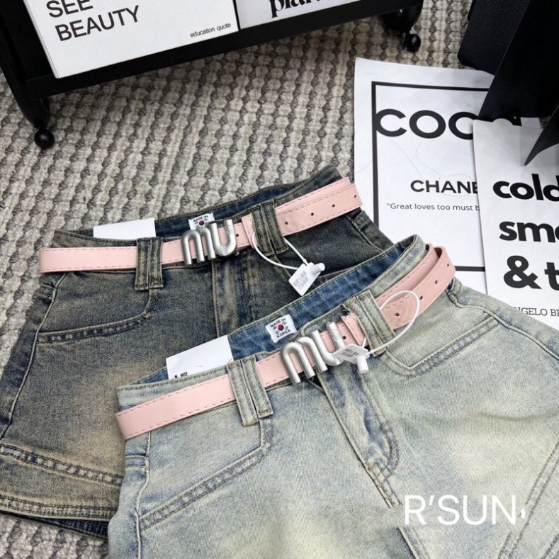 Quần đùi bò nữ, quần short bò nữ may cách điệu gấu kèm đai miumiu siêu xinh hàng QCL1 N99 | BigBuy360 - bigbuy360.vn