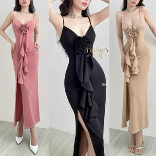 [MAISEY 1644] Đầm tiệc dáng dài thun gân – hoa cẩm chướng thủ công đính ngực, tà xẻ đùi quyến rũ