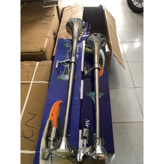 Còi ong tàu dài 1 mét và 74cm. còi hơi âm thanh cực lớn.