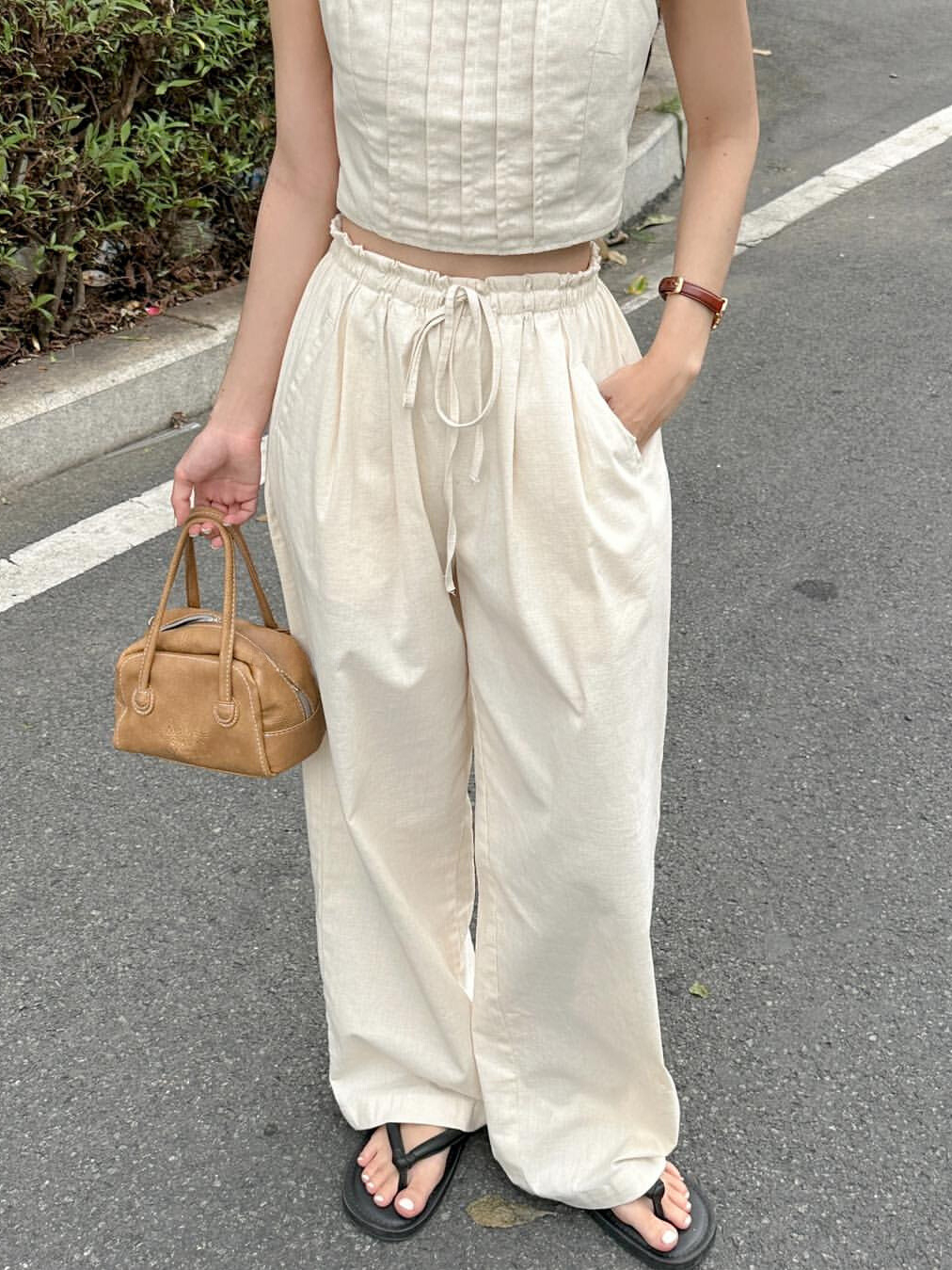 Quần linen dài nữ ống rộng cạp chun rút dây eo xếp ly