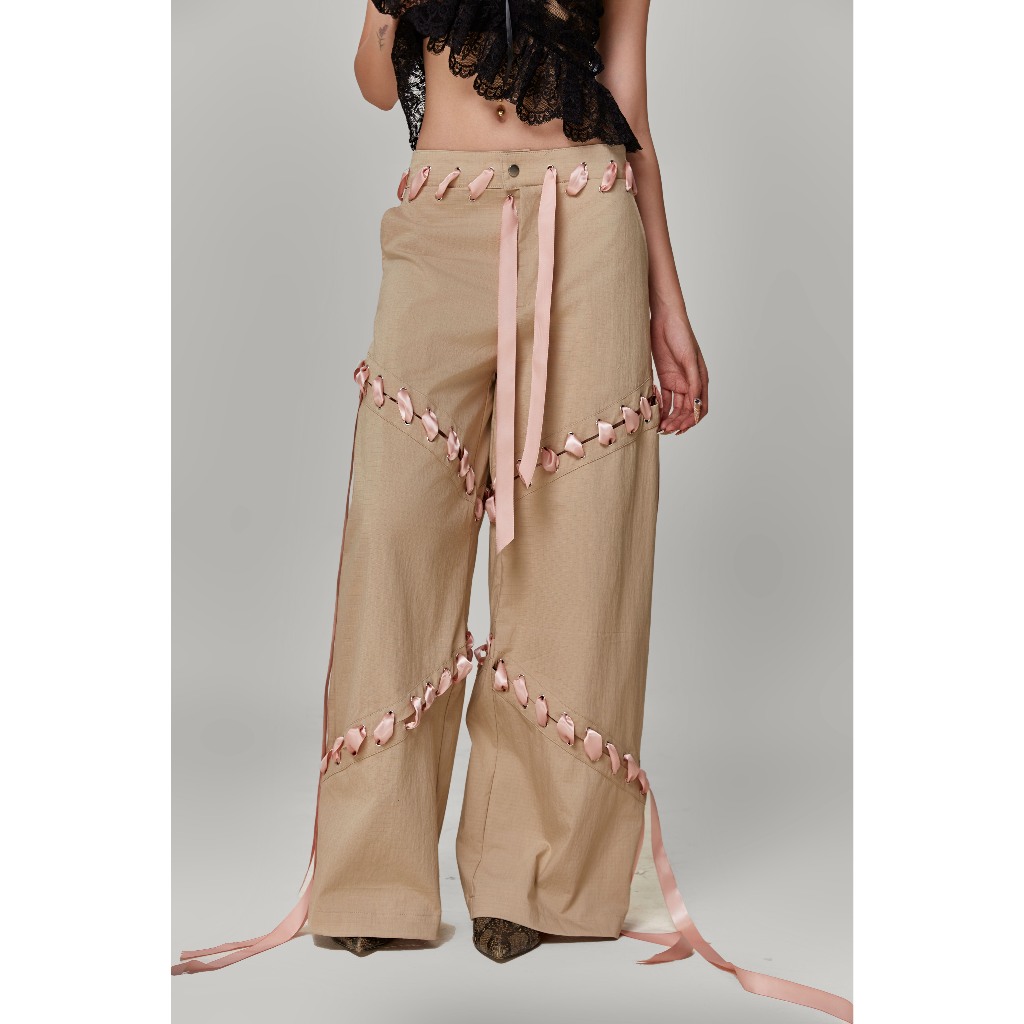Softcore pants - Beige - Quần dài ống rộng xẻ miếng rời xỏ ruy băng AKA.MYDINH