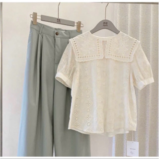 Áo sơ mi thô boi cộc tay cổ lá vuông thêu hoa ren nổi phong cách tiểu thư thanh lịch hàng QCCC loại 1