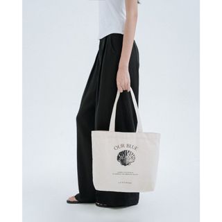 Túi Tote LA STUDIOS In Our Blue