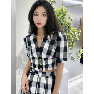 Set áo kèm chân váy Lưu Diệc Phi caro xoè