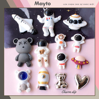 Sticker, Charm 3D chủ đề kẻ du hành Mayto gắn Dép Cross, Dép Sục, Cá Sấu JB-177