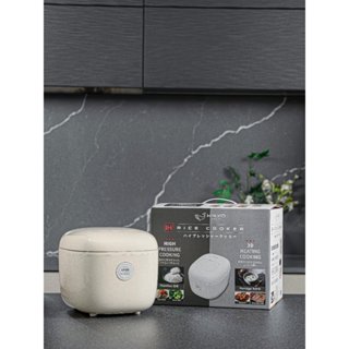 Nồi cơm cao tần Kaiyo Nhật siêu xinh dung tích 1L , có 8 chức năng nấu. Phù hợp với nhu cầu mọi người