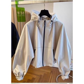Áo khoác gió nữ form rộng