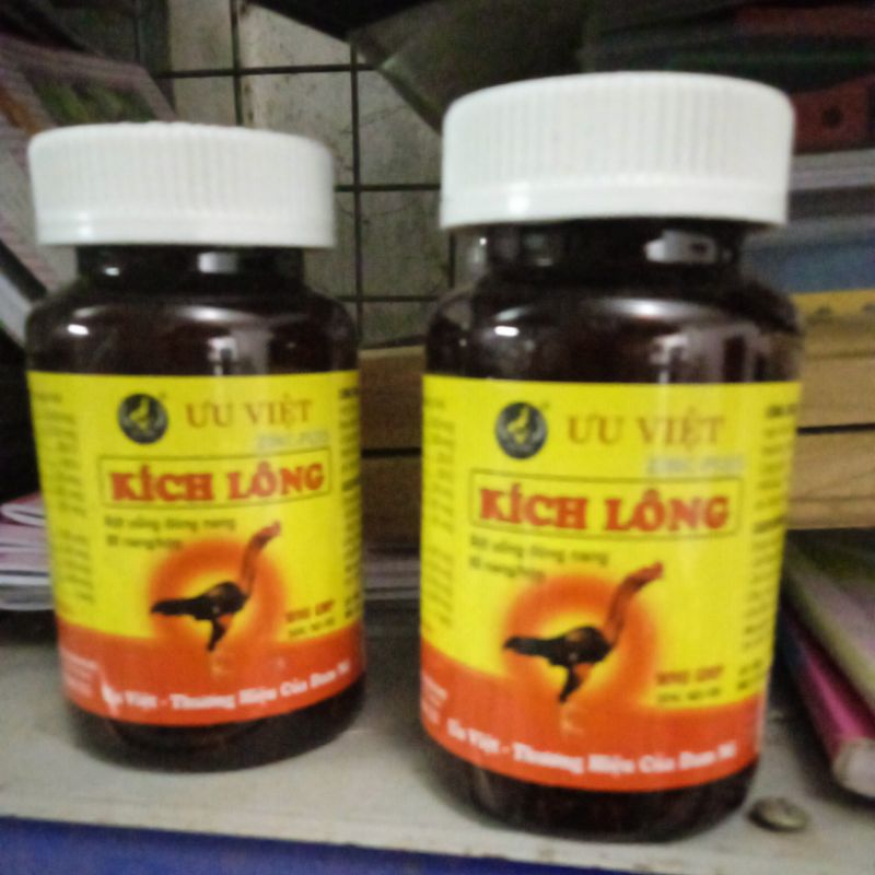 Kích lông+bịt mỏ gà chọi gà