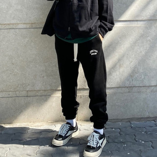 Quần dài jogger thun nỉ Signature DATINO STREETWEAR bo chun form rộng unisex chính phẩm, không xù.