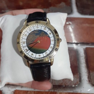 Đồng hồ đeo tay nam độc lạ Số La mã size 38mm hình núi phú sỹ dây da 2 hand si Nhật