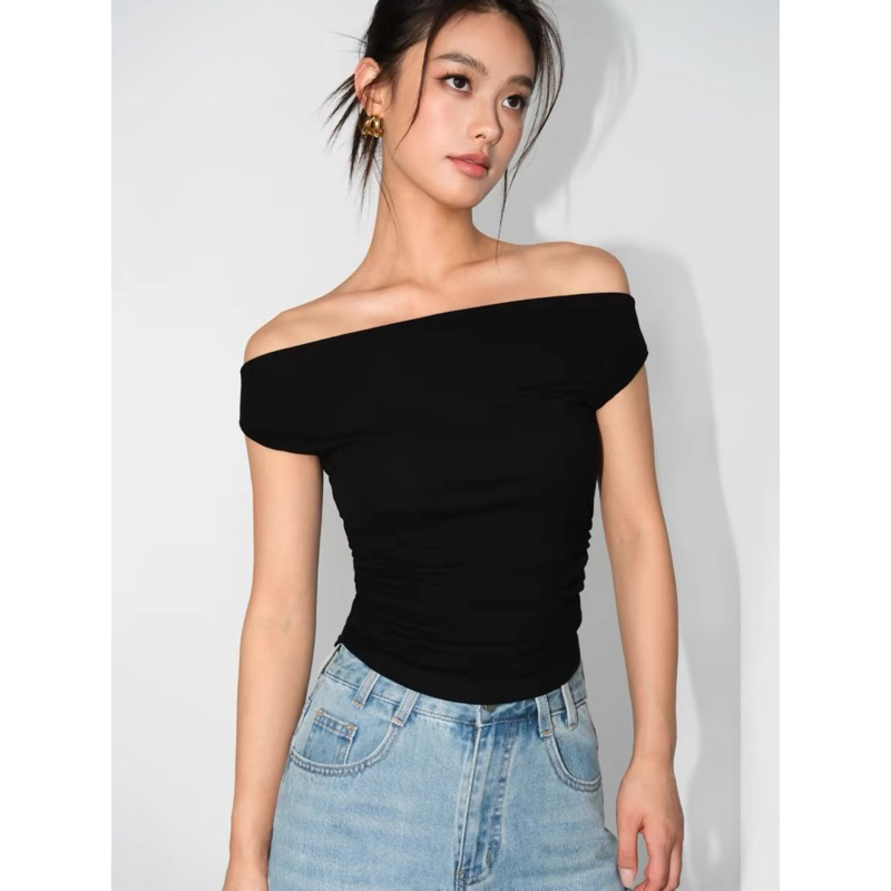 Áo mặc được 3 kiểu, áo trễ vai tay ngắn nữ phối được đa dạng phong cách. | BigBuy360 - bigbuy360.vn