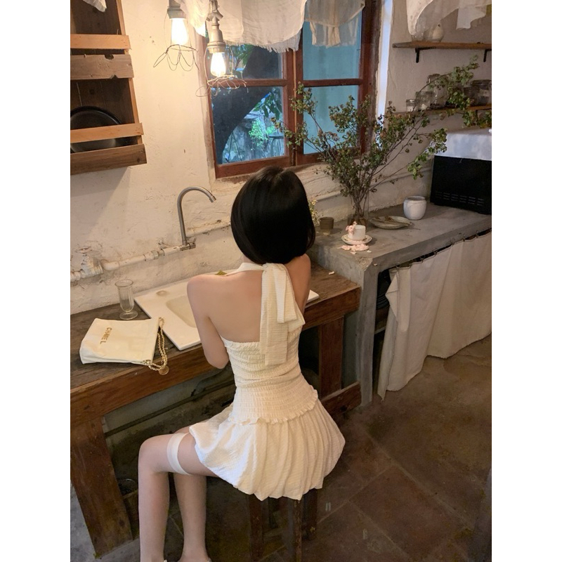 Đầm Body Cổ Yếm Hở Lưng Dáng Bí Phồng Nhún Eo TIBU Đầm Nữ Dáng Ngắn Tôn Dáng Đi Chơi Dự Tiệc Sang Chảnh | BigBuy360 - bigbuy360.vn