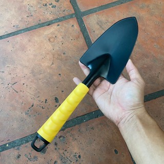 Xẻng Xới Đất Làm Vườn Thép Cao Cấp