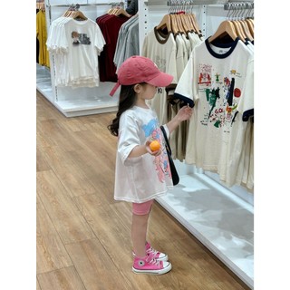 Bộ quần lửng mặt trăng bé gái