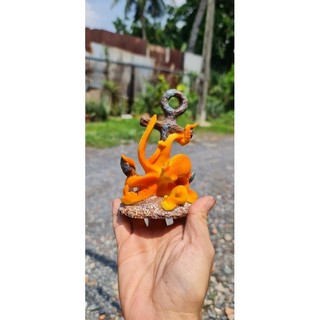 Trang trí decor bể cá mô hình tượng bạch tuộc ôm mỏ neo