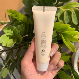 Sữa Rửa Mặt Hera Trắng/Hồng Melasolv Program Deep/Cream Cleasing Foam 50ml