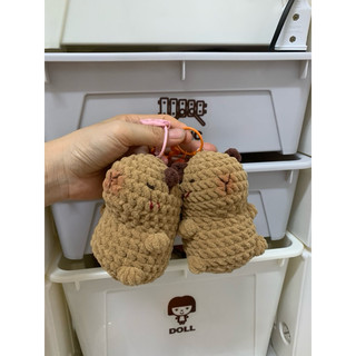 Chuột lang Capybara bằng len nhung kèm móc khoá handmade