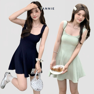 Váy đầm hai dây bản to len ôm eo dáng xoè gợi cảm Yannie