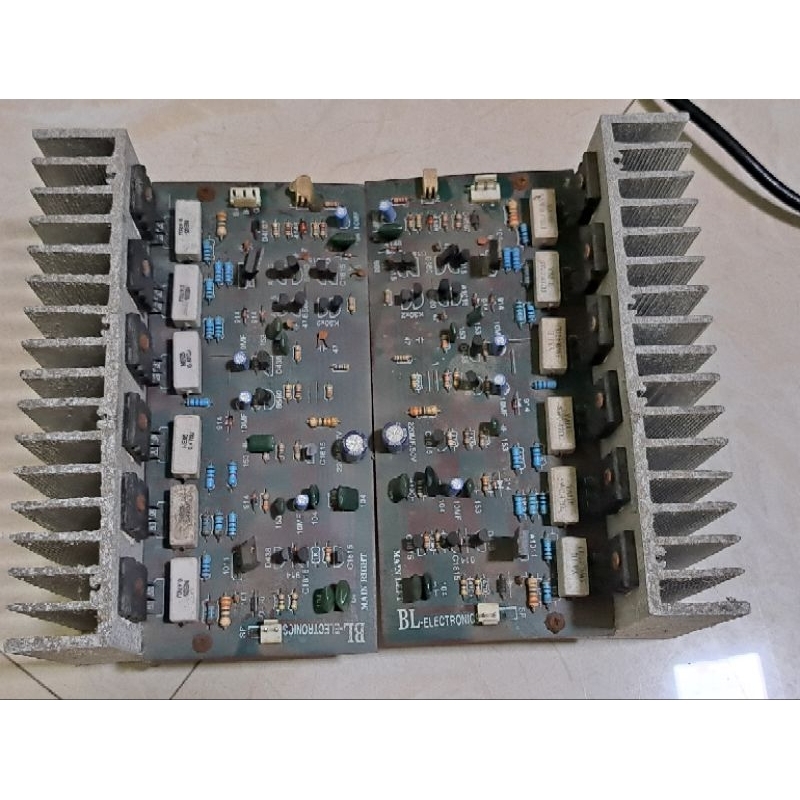 cặp bo công suất 12 sò A1943 C5200 tháo máy cũ