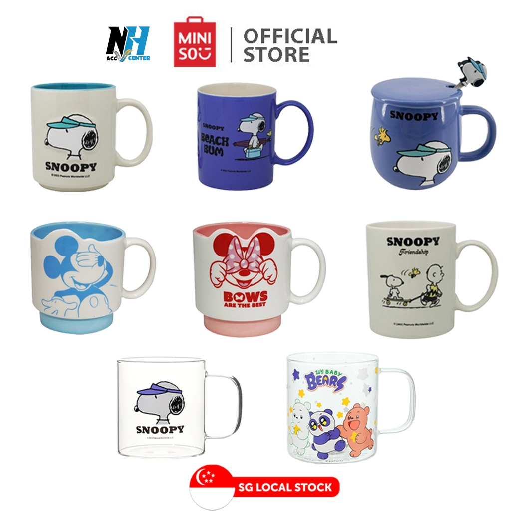Cốc sứ MINISO Snoopy Travel Có nắp, thìa, dập nổi lót cho Ly sứ các màu (Trắng/ tím/ Snoopy)