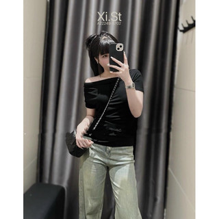 Áo Zip Trễ Vai Cổ Đổ L1