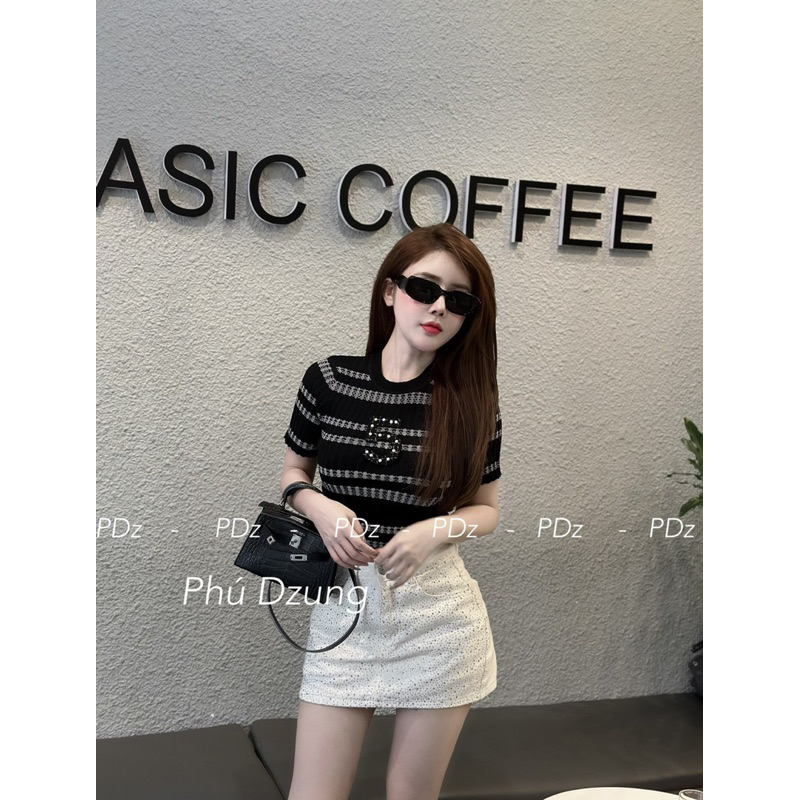Áo Len Cộc Tay Kẻ Số 5 Hot Hit