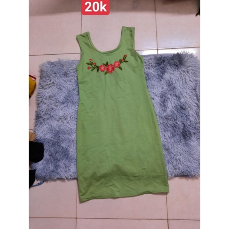ĐẦM BODY VIỀN HOA