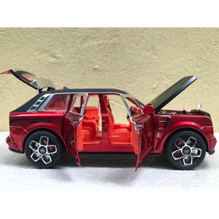 Mô hình siêu xe Rolls-Royce CULLINAN Mansory 1:24