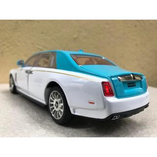 Mô hình xe Rolls-Royce Phantom MANSORY 1:24