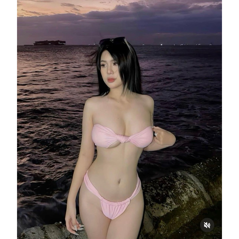 Bikini đồ bơi 2 mảnh nút cột ngực quần lọt khe | BigBuy360 - bigbuy360.vn