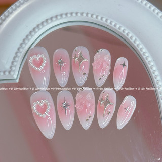 Nail box y2k nơ trong