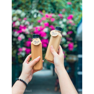Chai nhựa vuông 250ml dày dặn đã kèm nắp